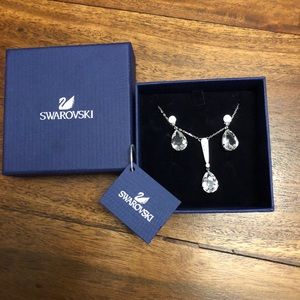Swarovski Crystal Set 5062148